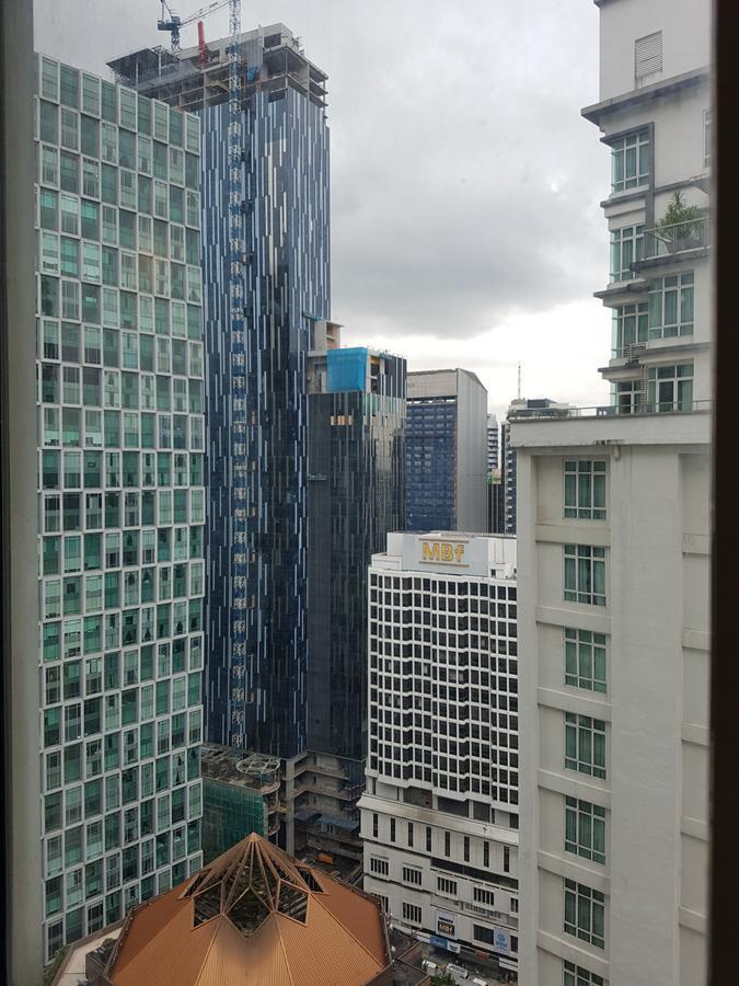Mowu Suites At Klcc City Center Kuala Lumpur Esterno foto
